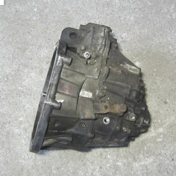 Коробка передач 2.5dci (6-ст) з 2007-2014р (Renault Trafic) 8200546202 фото